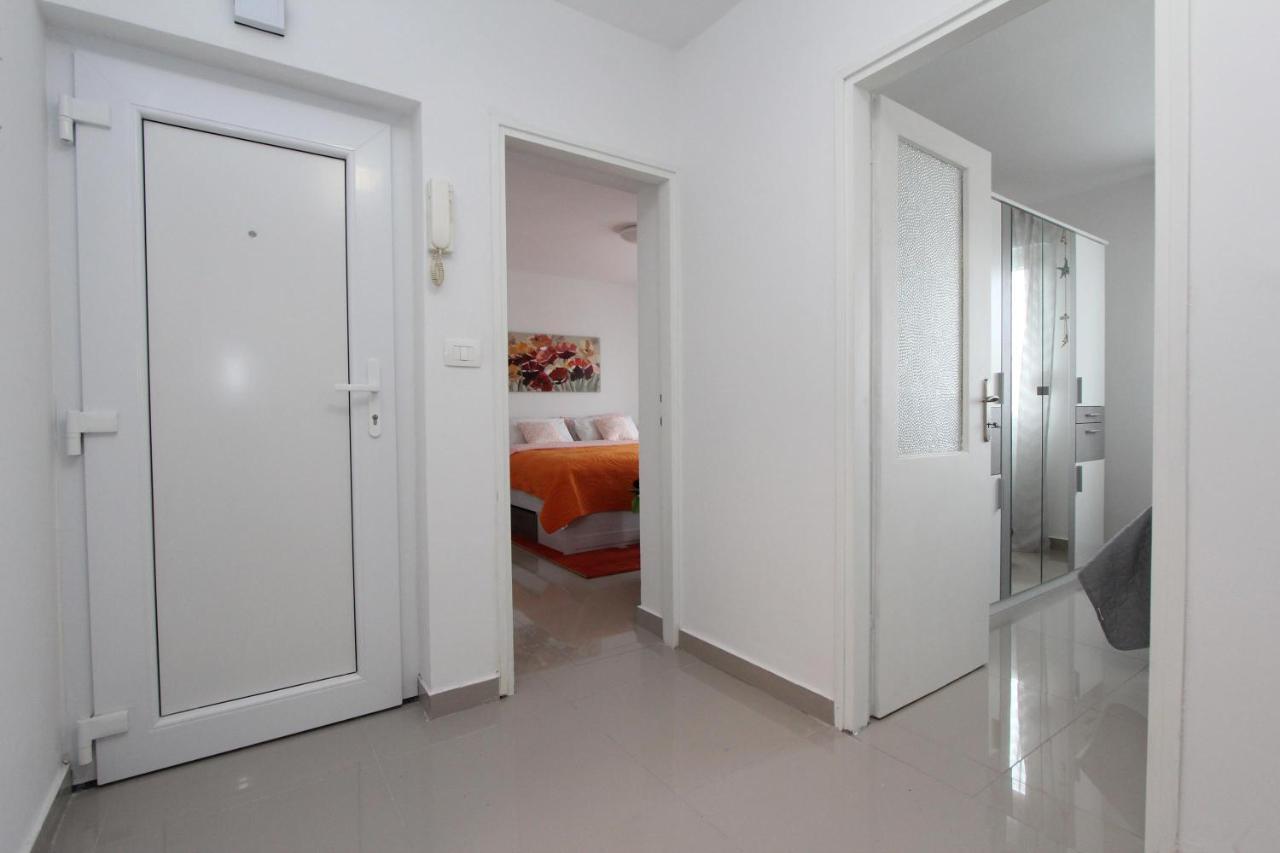 Apartment Sorriso 2 Ровинь Экстерьер фото